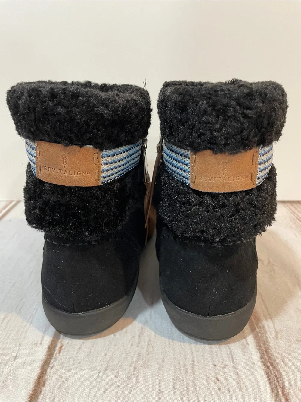Revitalign Black 8 Wide Ankle Boots Faux-Suede Plush Lined Woven Trim Zip Side